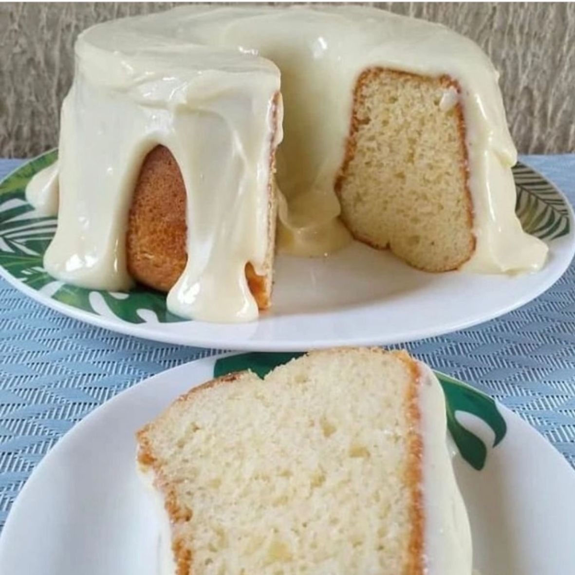 Receita de Bolo de Leite em Pó com Cobertura Cremosa
